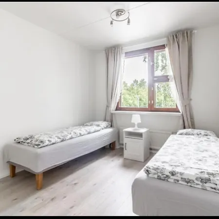 Apartment Easy And Short From The Airport *