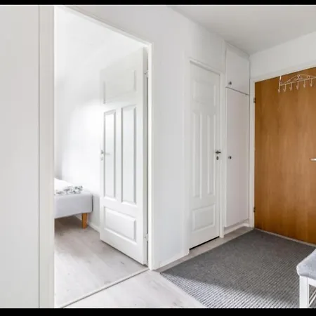 Easy And Short From The Airport * Helsinki